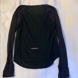 Under armour long sleeve work out top